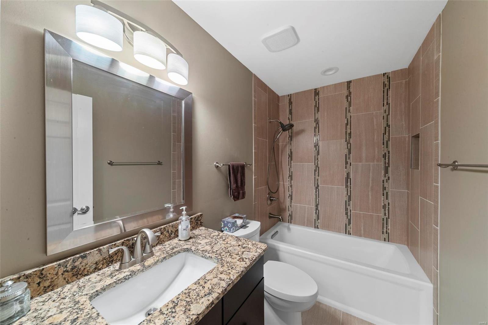 15728 Trapp Ridge Court Chesterfield, MO 63017 - Photo 34 of 44 Gallery Image 34