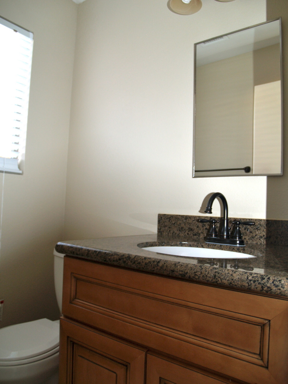 16246 West Adams Street Goodyear, AZ 85338 - Photo 9 of 21 Powder Room