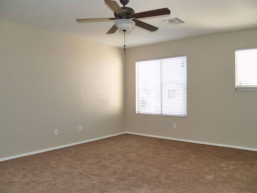 16246 West Adams Street Goodyear, AZ 85338 - Photo 10 of 21 Master