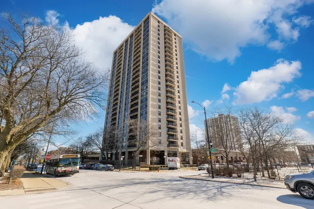 $160,000 | 2605 South Indiana Avenue, Unit 308, Chicago, IL 60616