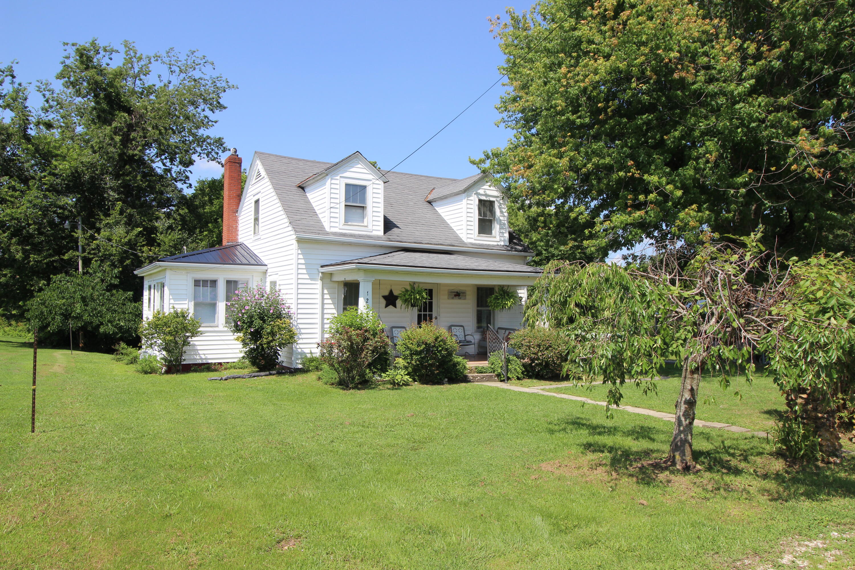 1225 Winston Road Irvine, KY 40336 - Photo 47 of 68 Front Left