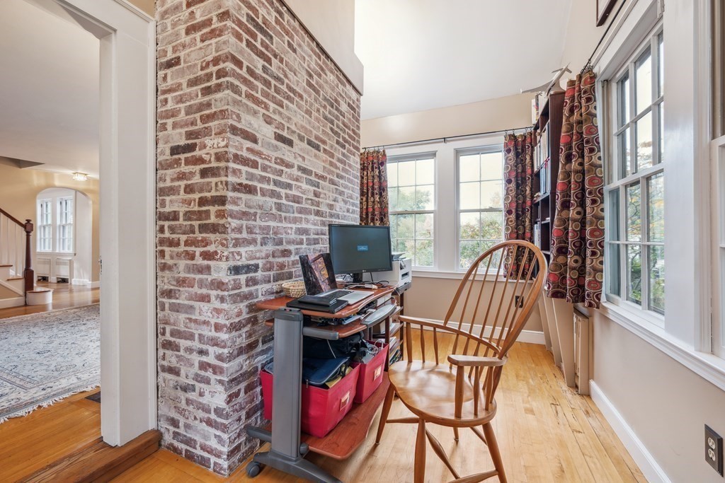74 Middle Street Lexington, MA 02421 - Photo 6 of 37 a view of an outdoor space with seating area