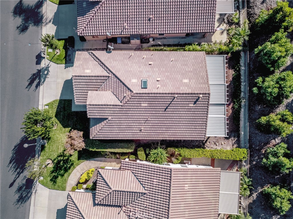 9141 Filaree Court Corona, CA 92883 - Photo 5 of 54