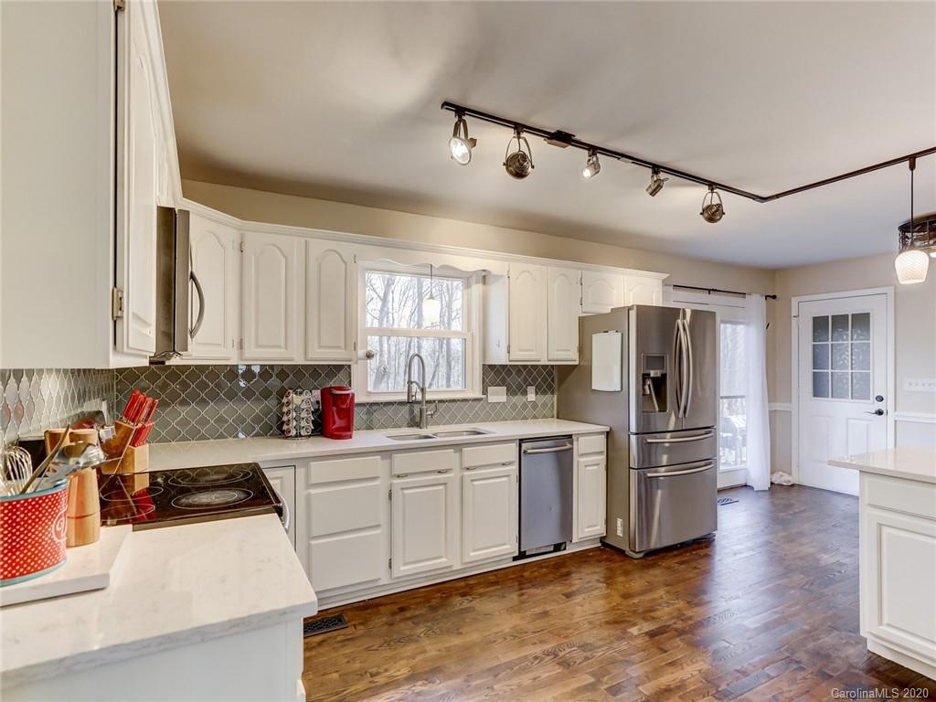 247 Marvin Road Indian Land, SC 29707 - Photo 11 of 48 Gallery Image 11