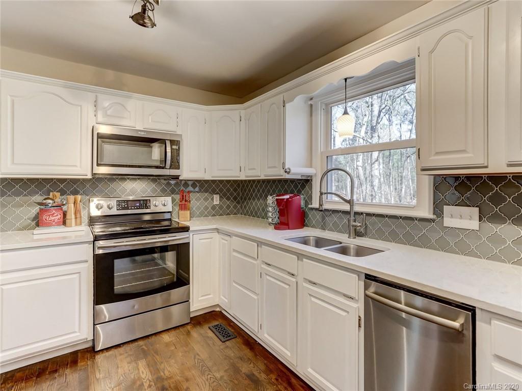 247 Marvin Road Indian Land, SC 29707 - Photo 13 of 48 Gallery Image 13