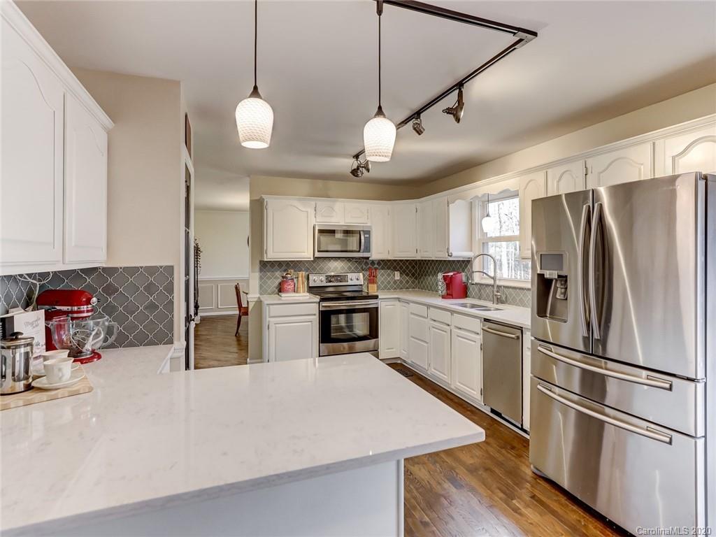 247 Marvin Road Indian Land, SC 29707 - Photo 14 of 48 Gallery Image 14