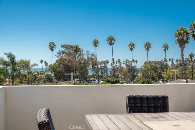 a view of outdoor space and city view