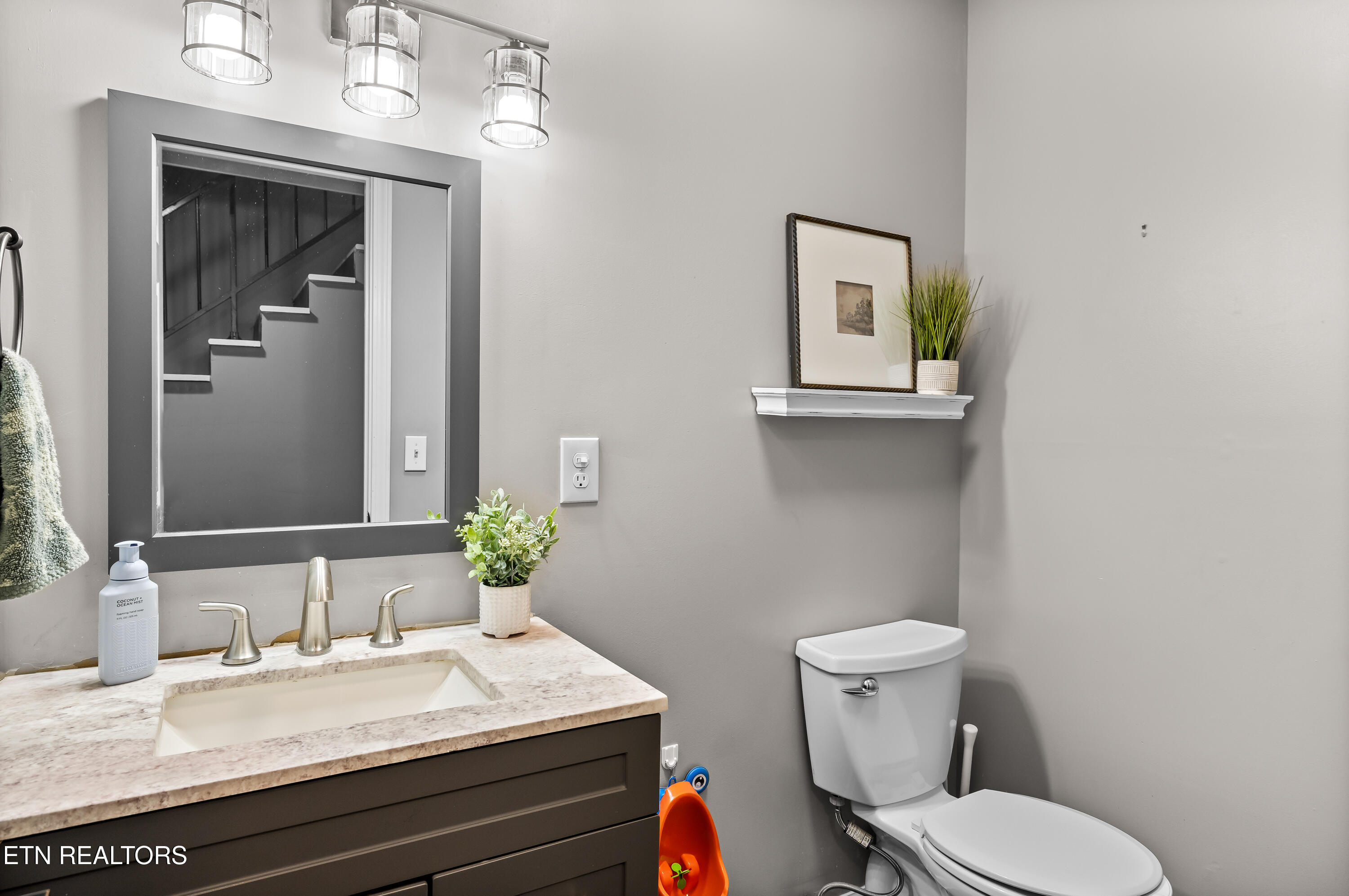 851 New Macedonia Road Loudon, TN 37774 - Photo 17 of 38 851NewMacedoniaRd-31