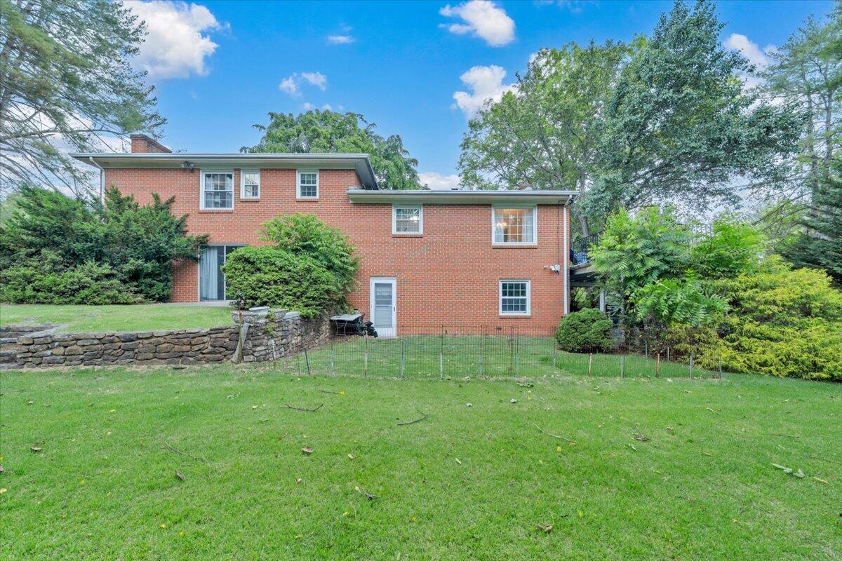 4508 Rosecrest Road Roanoke, VA 24018 - Photo 35 of 39 46-MIB07542