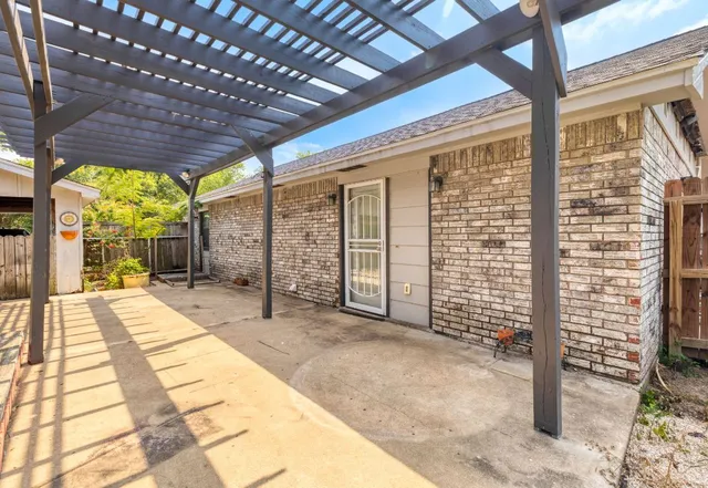 a view of porch with patio
