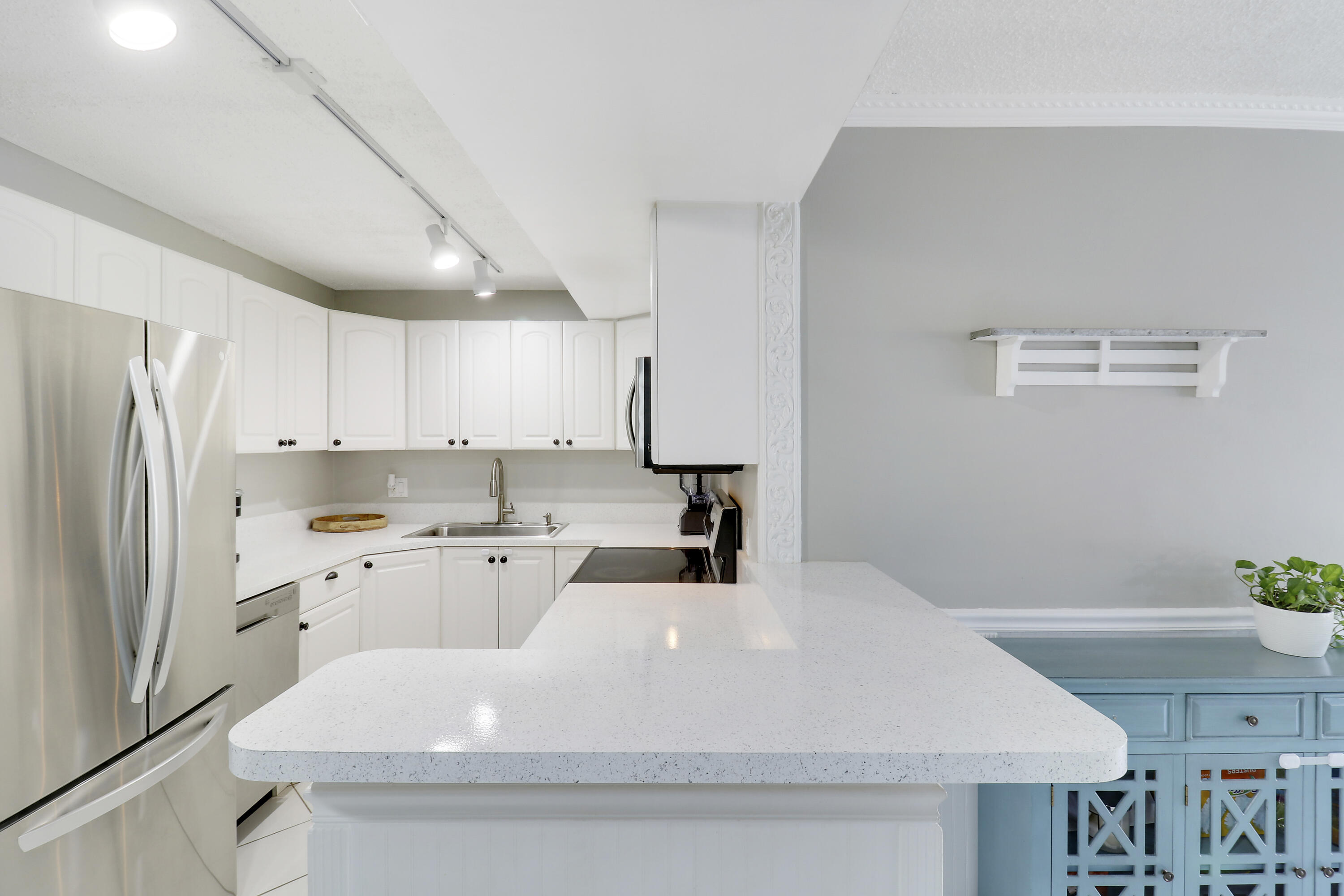 336 Golfview Road, Unit 214 North Palm Beach, FL 33408 - Photo 22 of 48 House1-23