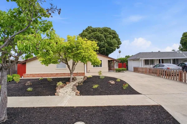 $925,000 | 2386 Bermuda Lane, Hayward, CA 94545
