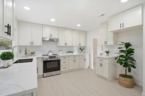 $925,000 | 2386 Bermuda Lane, Hayward, CA 94545