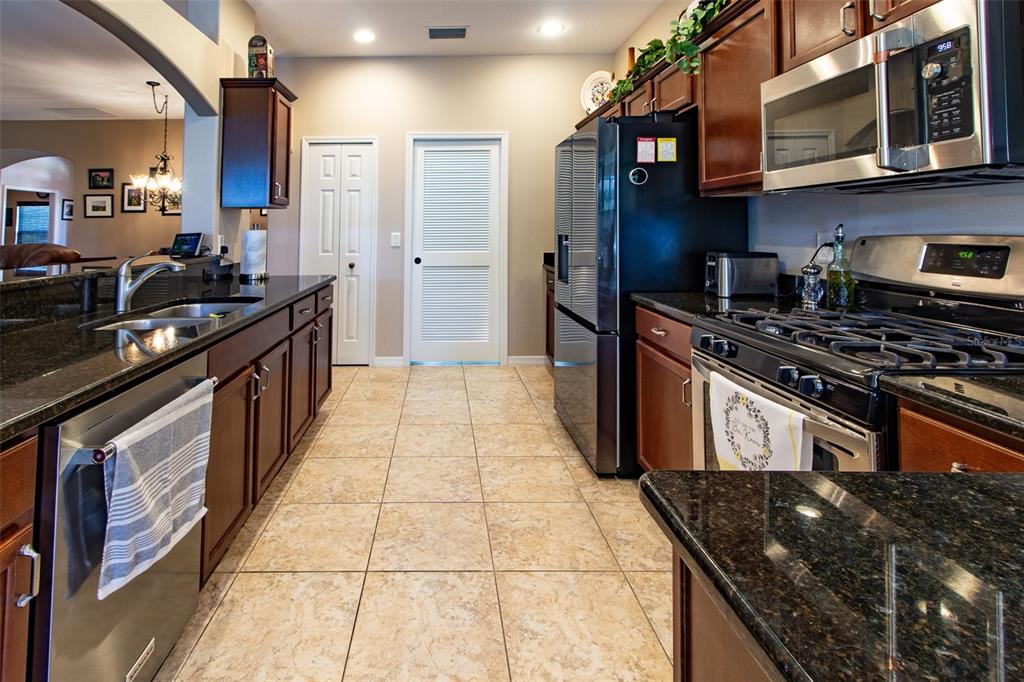 16395 Southwest 14th Court Ocala, FL 34473 - Photo 21 of 62