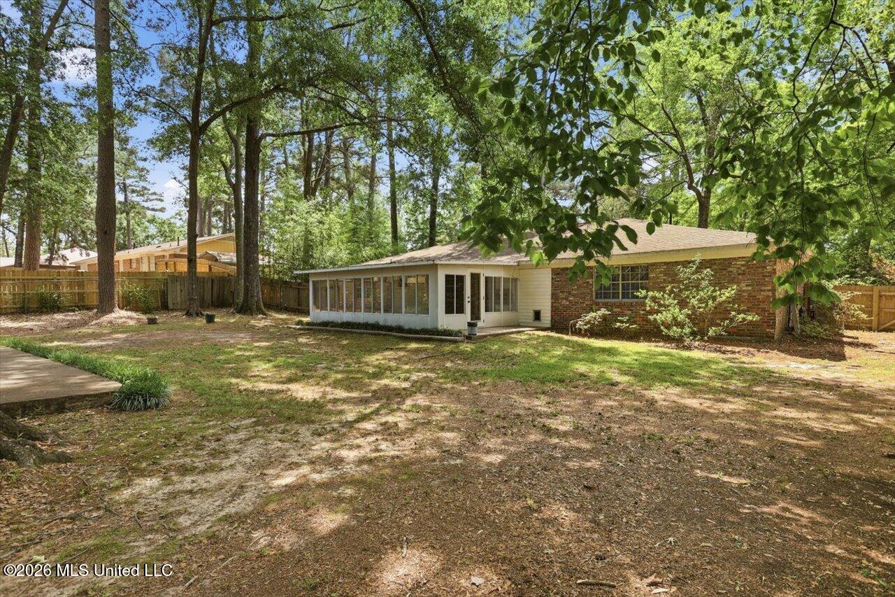 300 Whippoorwill Road Brandon, MS 39047 - Photo 33 of 34 35-300 Whippoorwill Rd _ Hometoursms.com