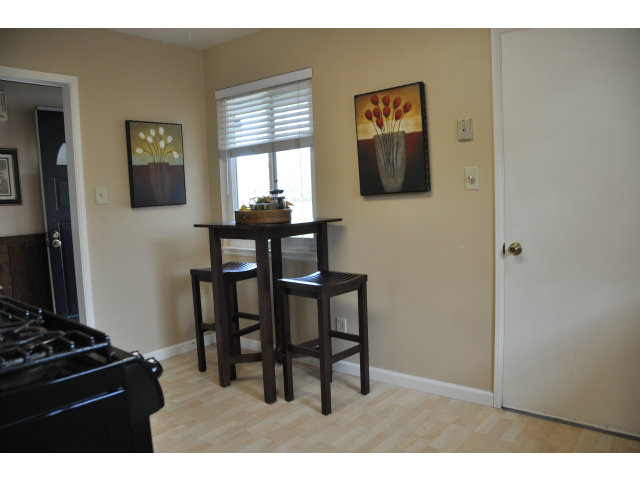 836 Bucknall Road Campbell, CA 95008 - Photo 2 of 14 Gallery Image 2