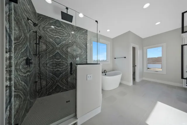 $539,000 | 6100 Ashford Drive, Newburgh, IN 47630