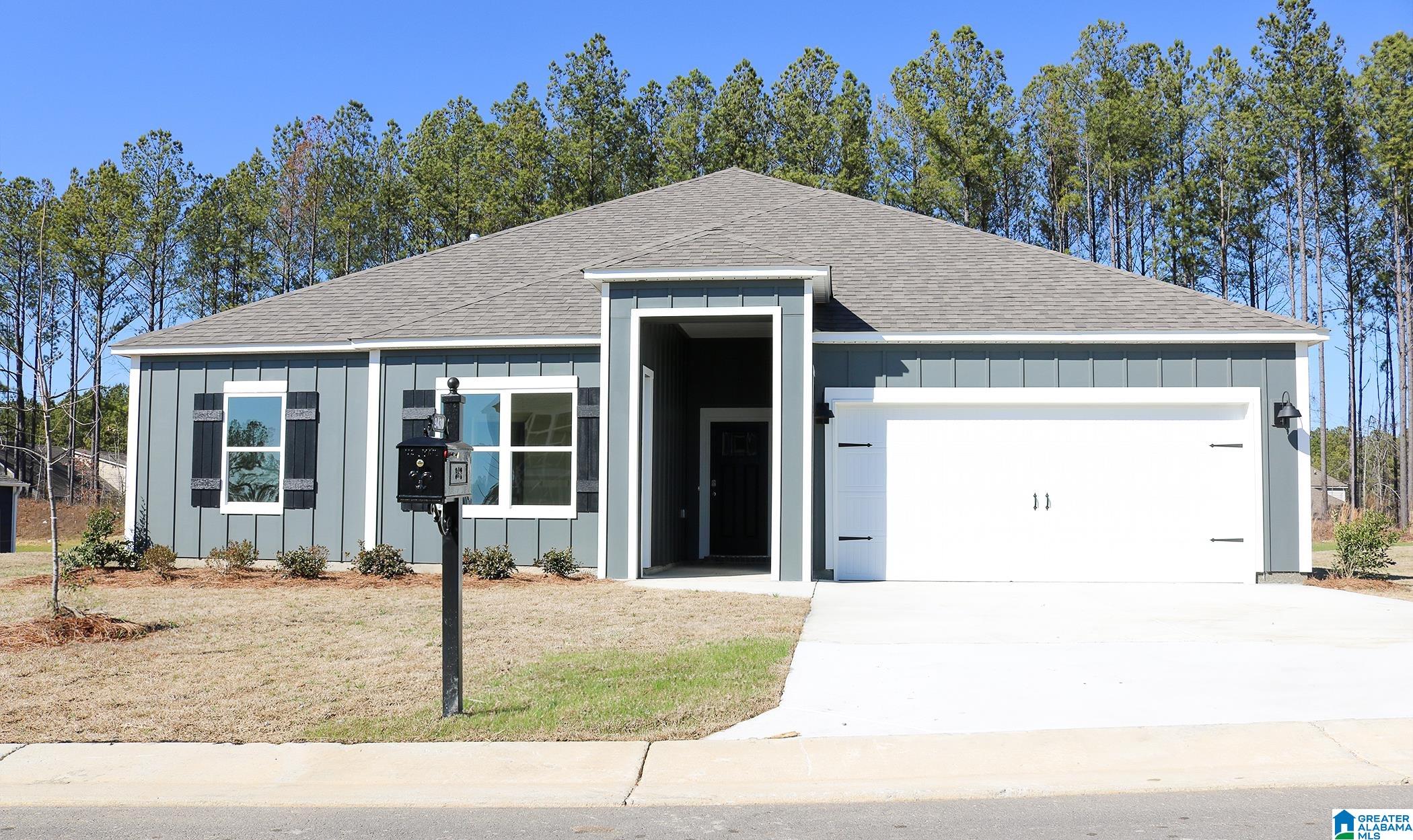 9430 Doss Ferry Lane Kimberly, AL 35091 - Photo 2 of 29