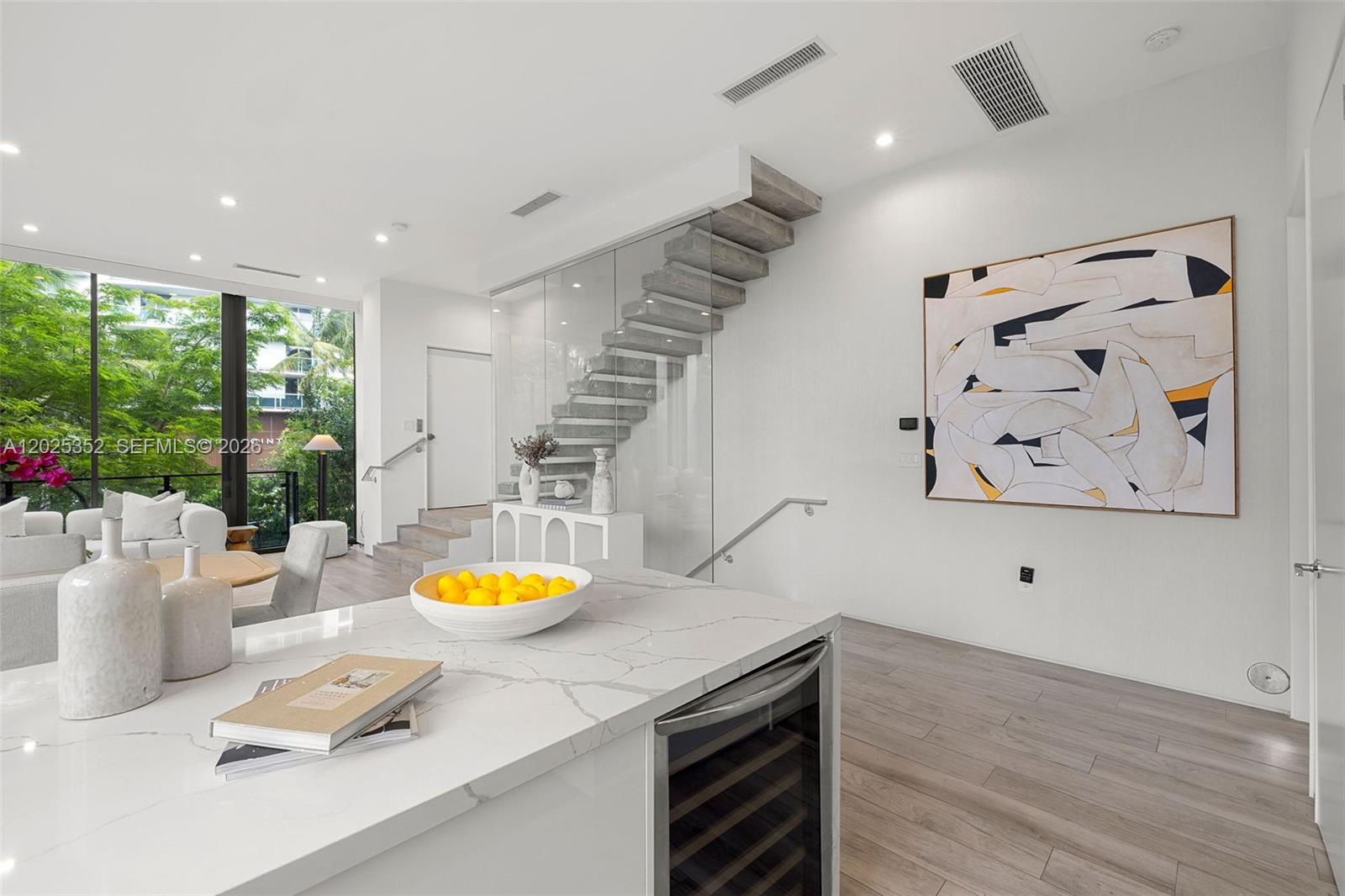 1525 Bay Road Miami Beach, FL 33139 - Photo 10 of 45