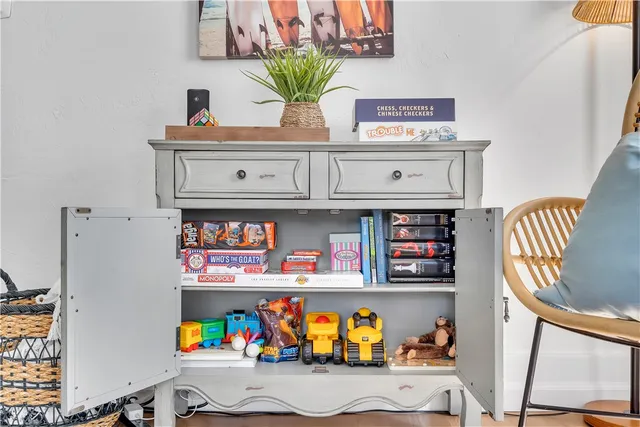 $975,000 | 4741 East Colorado Street, Long Beach, CA 90814