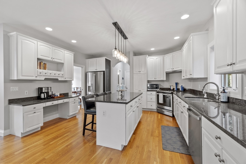 143 Nashaway Road Bolton, MA 01740 - Photo 6 of 39 Gallery Image 6