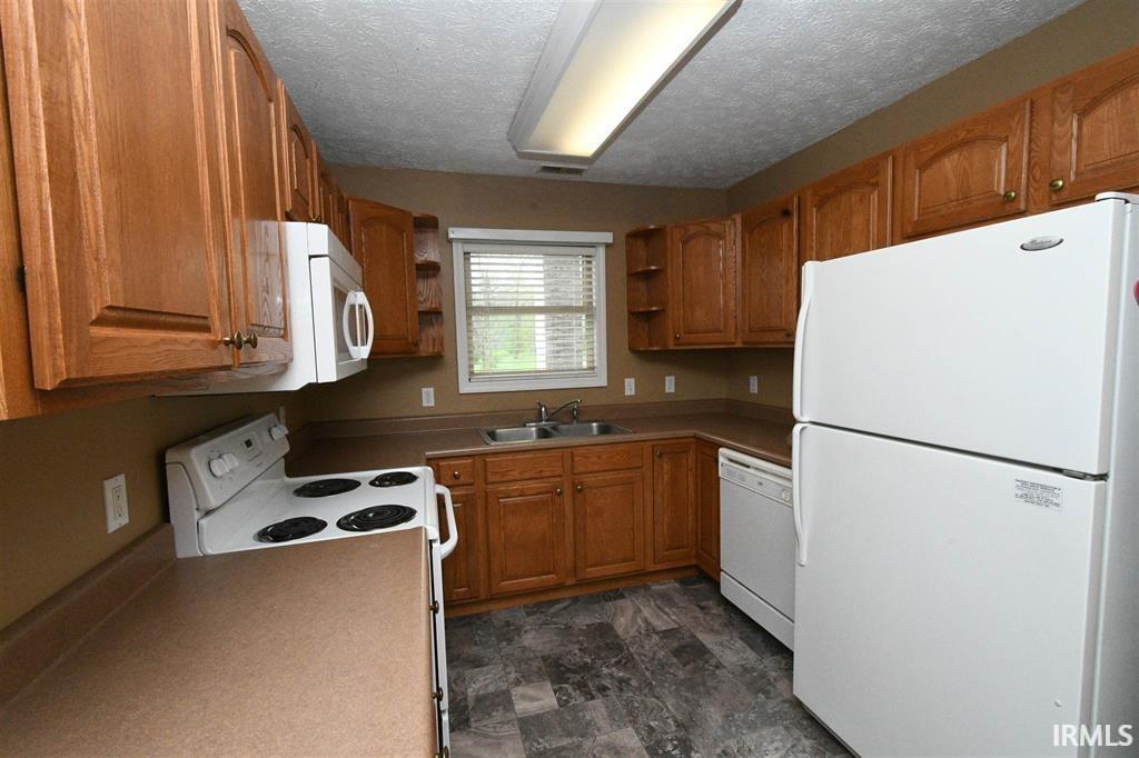 1759 Stults Road Huntington, IN 46750 - Photo 7 of 22