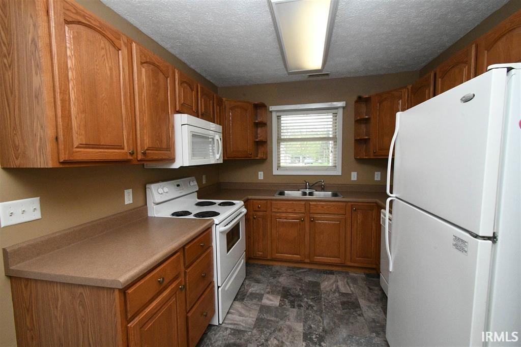 1759 Stults Road Huntington, IN 46750 - Photo 8 of 22