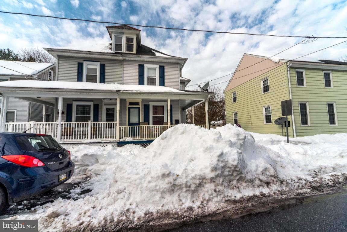 140 North Cedar Street Lititz, PA 17543 - Photo 2 of 28