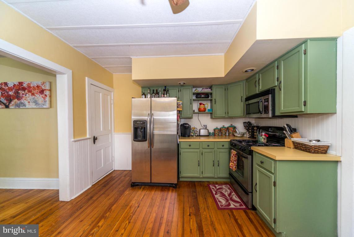 140 North Cedar Street Lititz, PA 17543 - Photo 8 of 28