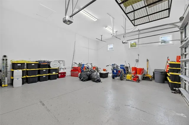 $769,000 | 5720 Tybee Island Drive, Apollo Beach, FL 33572