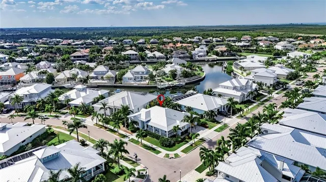 $769,000 | 5720 Tybee Island Drive, Apollo Beach, FL 33572