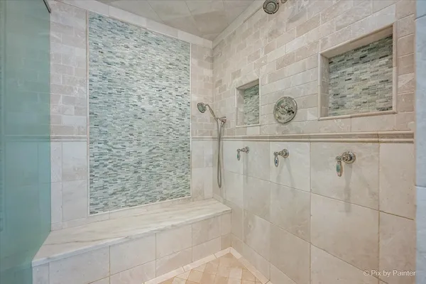 $875,000 | 25089 North Pawnee Road, Barrington, IL 60010