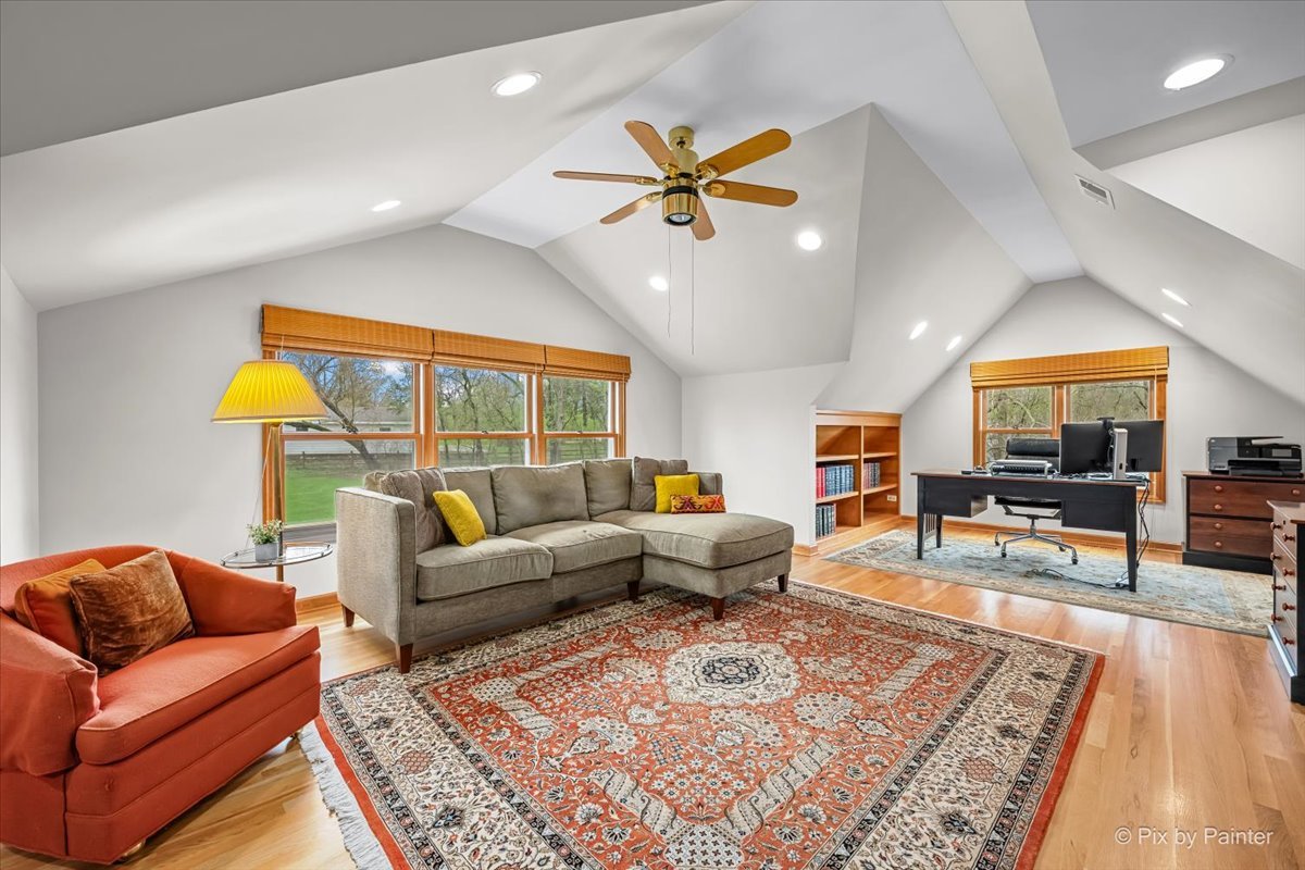 25089 North Pawnee Road Barrington, IL 60010 - Photo 28 of 54