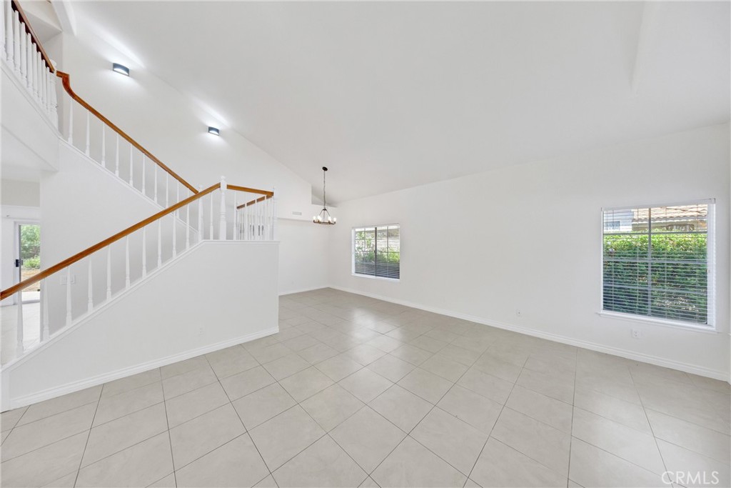 550 Bruin Drive Riverside, CA 92507 - Photo 5 of 74