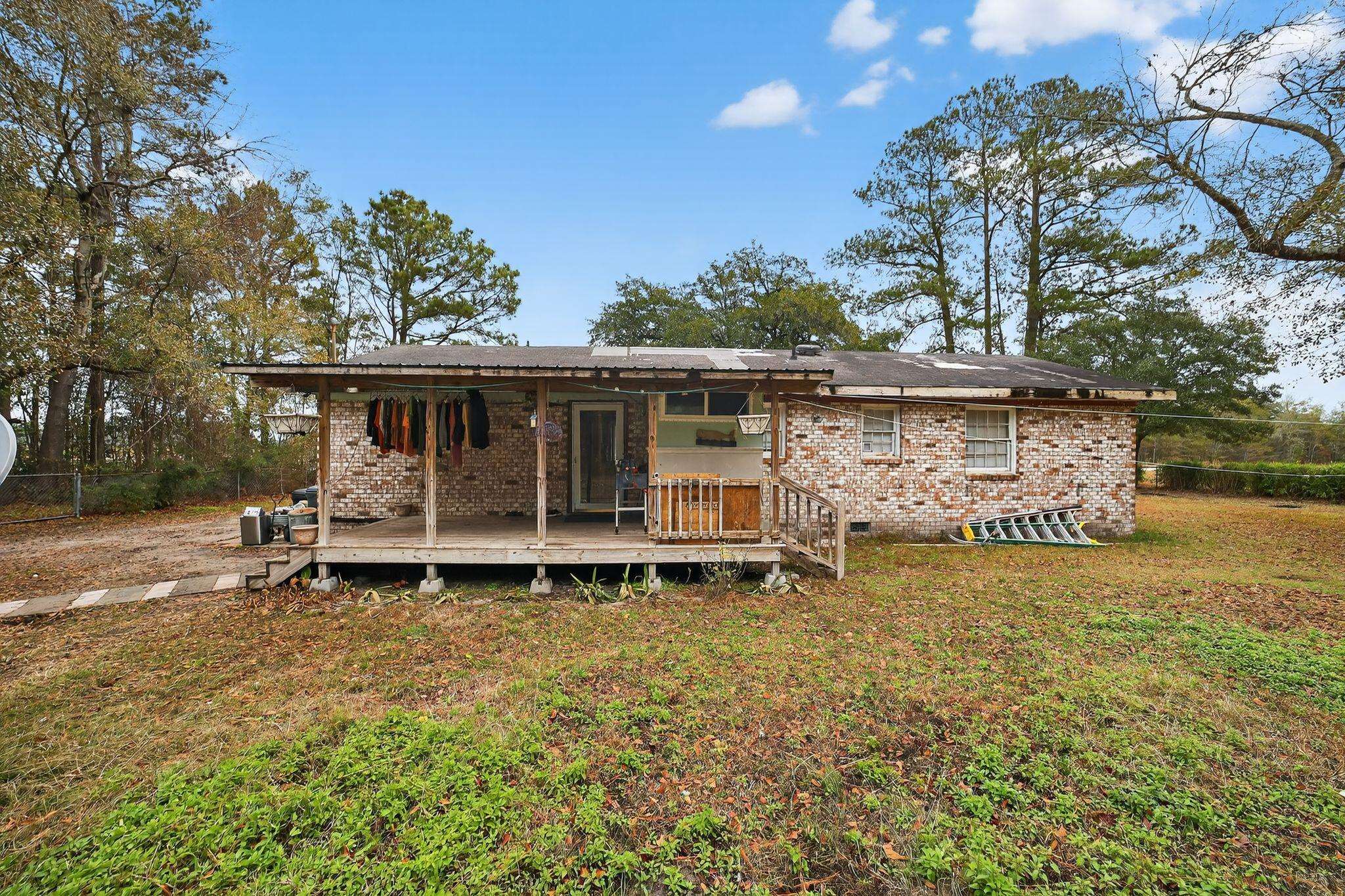 8345 Highway 917 Nichols, SC 29581 - Photo 1 of 27