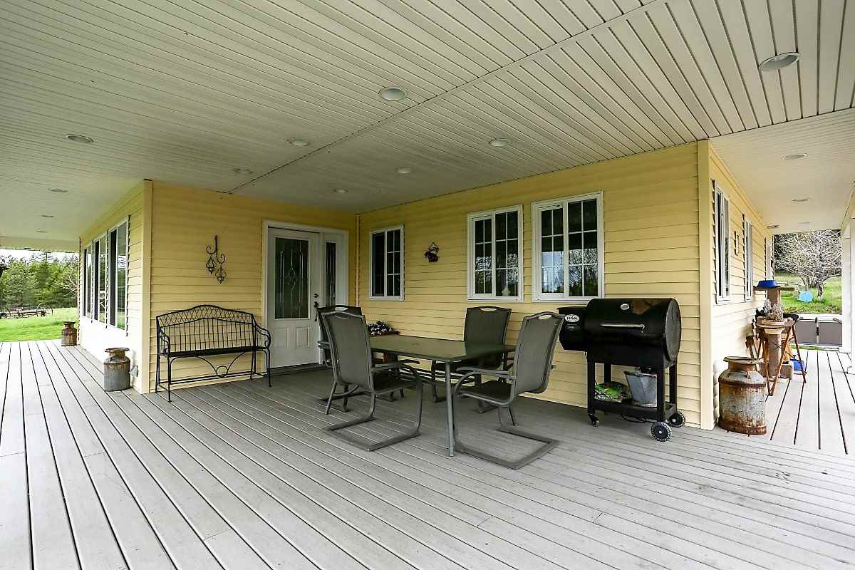 1502 Veit Road Newport, WA 99156 - Photo 4 of 20 Gallery Image 4