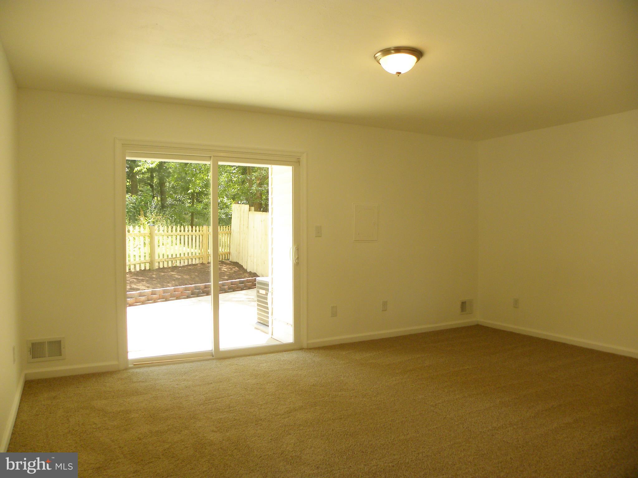 9334 Taney Road Manassas, VA 20110 - Photo 13 of 24 Family Room