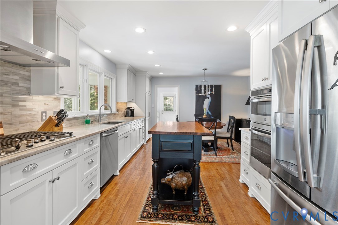 1906 Hickoryridge Road Henrico, VA 23238 - Photo 15 of 40 Beautiful renovated Kitchen with lots of cabinet a