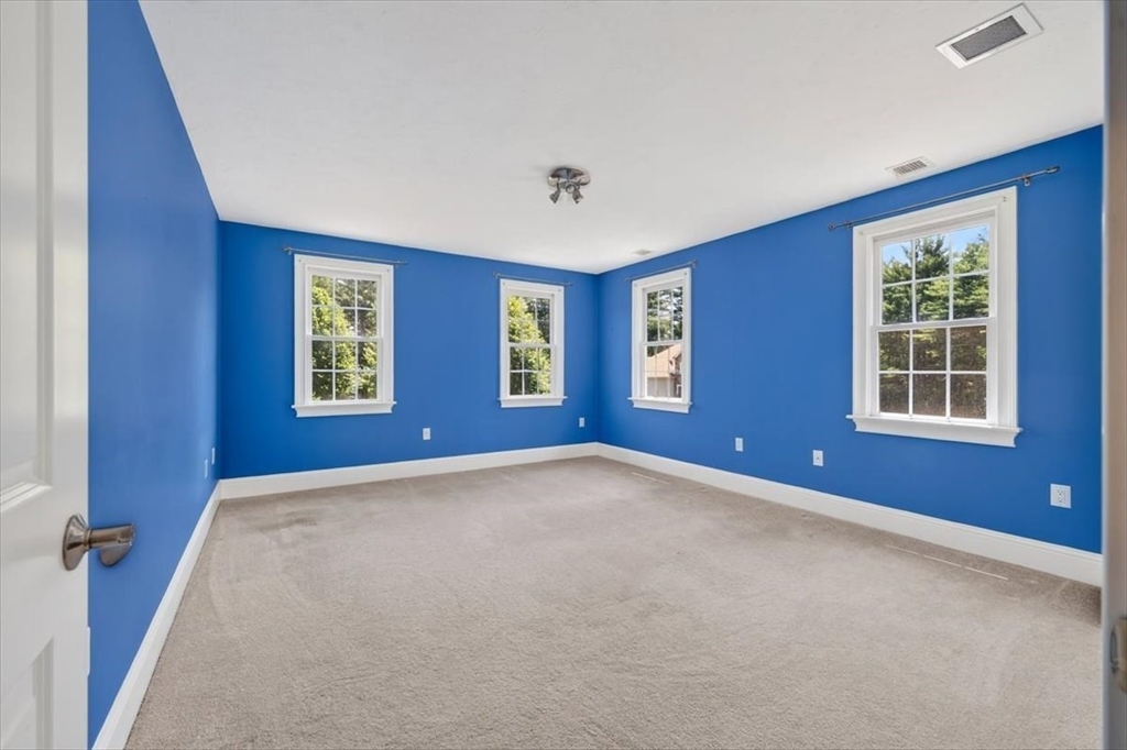 11 Jutila Farm Path Hanover, MA 02339 - Photo 25 of 38