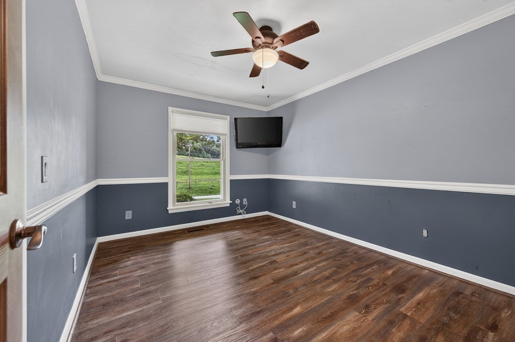 1299 Kinder Valley Road Rural Retreat, VA 24368 - Photo 33 of 82 Gallery Image 33