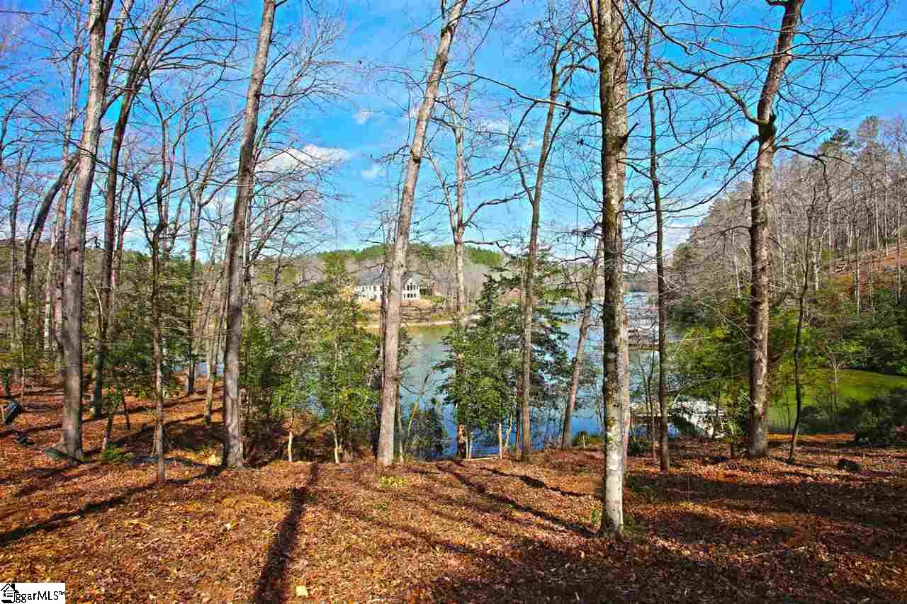 60 Harbor Point Road Seneca, SC 29672 - Photo 23 of 36 Gallery Image 23