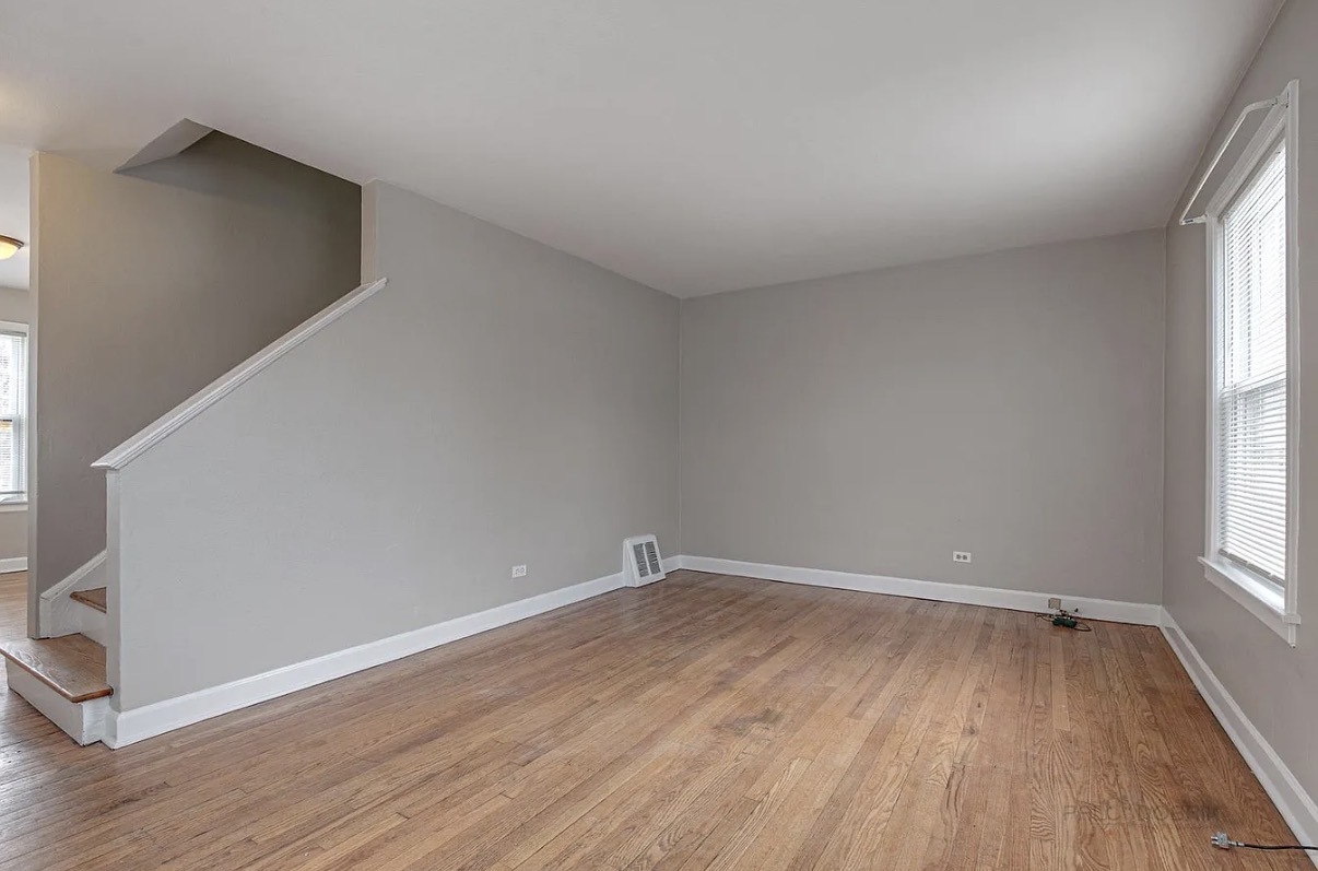 617 Waukegan Road Deerfield, IL 60015 - Photo 4 of 19