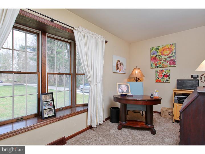 527 Sharp Drive Mickleton, NJ 08056 - Photo 8 of 24 Gallery Image 8