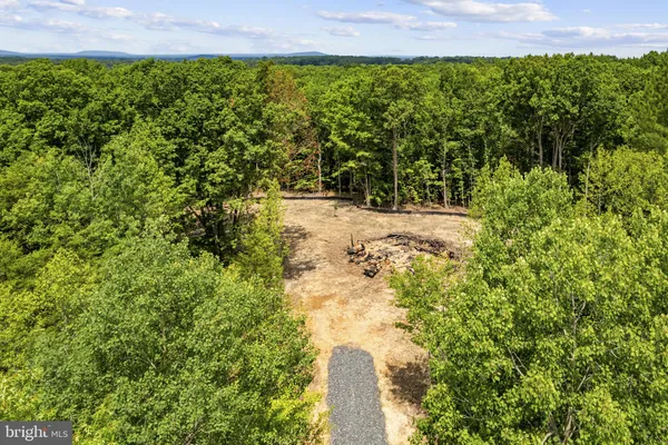 $144,000 | Dragoon, Lignum, VA 22726