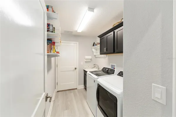 $839,900 | 1694 Colleen Court, The Villages, FL 34762