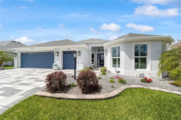 $839,900 | 1694 Colleen Court, The Villages, FL 34762