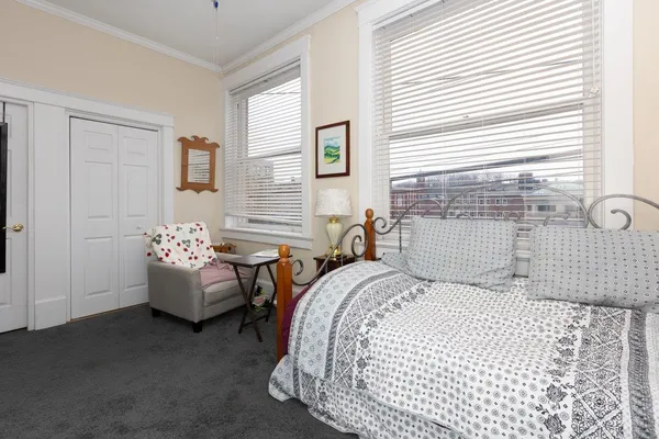 $169,900 | 117 West Frederick Street, Unit 2, Staunton, VA 24401