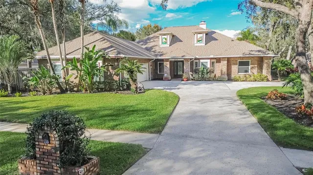 $799,000 | 133 Barrington Drive, Brandon, FL 33511