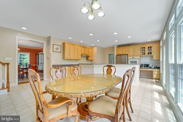 $1,160,000 | 703 Amelia Island Court, Ashton, MD 20861