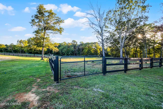$695,000 | 539 Highway 187, Humboldt, TN 38343